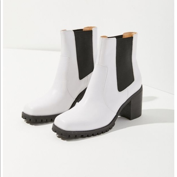 uo alex square toe chelsea boot